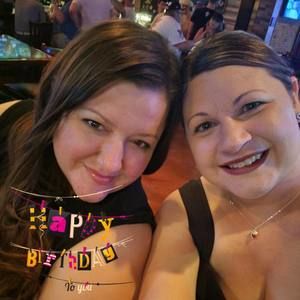 Meet your Posher, Christina